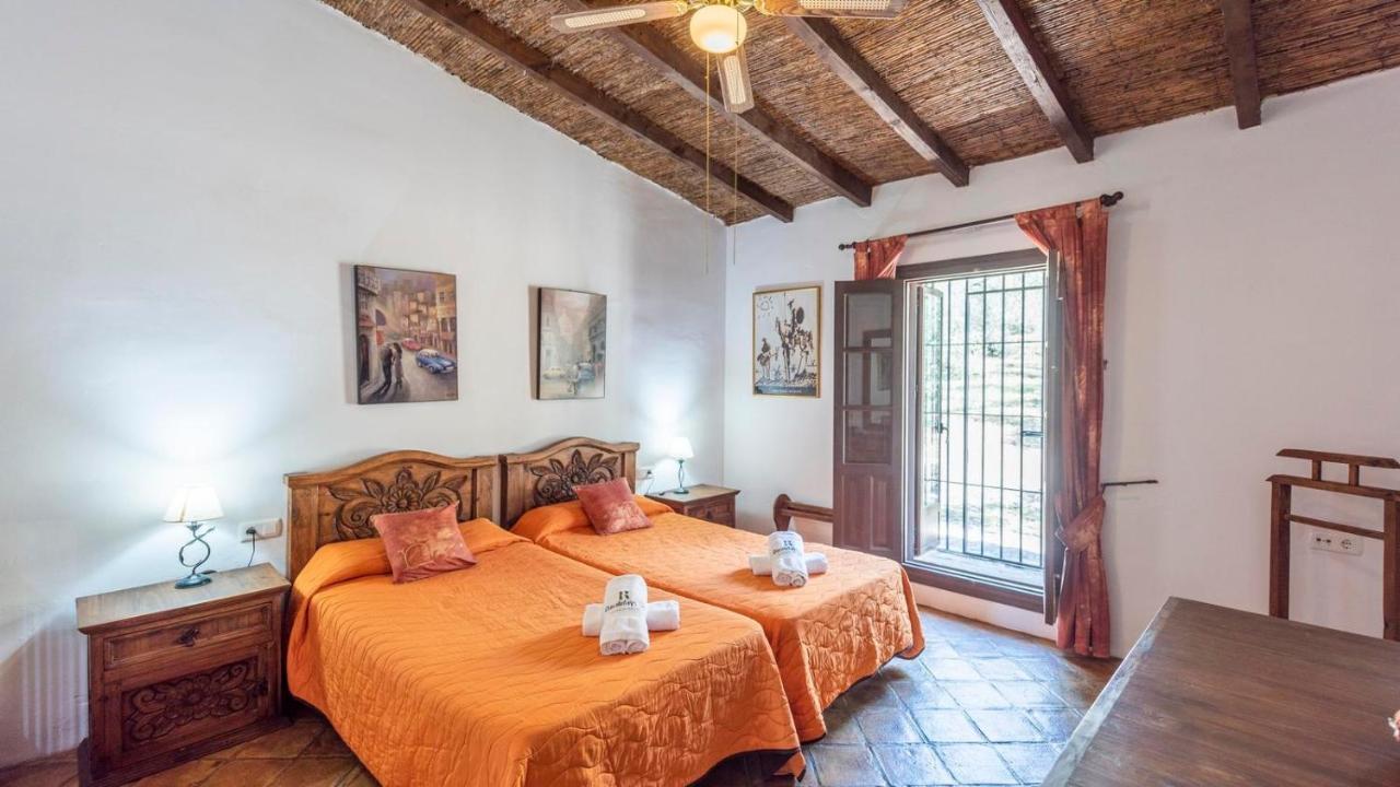 Los Olivos Antequera - Los Nogales By Ruralidays Eksteriør billede