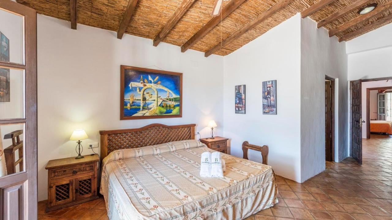Los Olivos Antequera - Los Nogales By Ruralidays Eksteriør billede