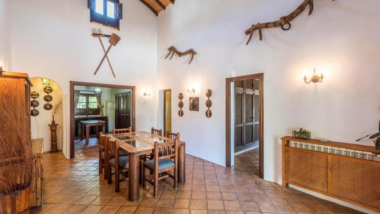 Los Olivos Antequera - Los Nogales By Ruralidays Eksteriør billede